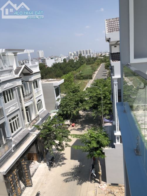 Bán đất thị trấn nhà bè Huỳnh Tấn Phát KDC Green Riverside, giá 4.5 tỷ, DT 5x16 (80m2) - 3