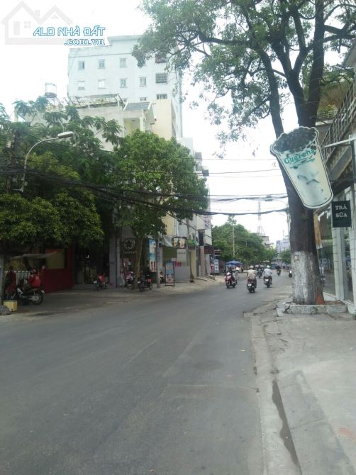 [Q.BÌNH TÂN]Kẹt tiền bán nhà hxh KDC sinco P.bình trị đông B -dt: 126m² -giá 5,5 tỷ- 2 lầu - 4