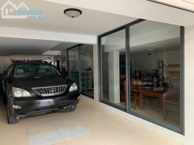 Cho thuê biệt thự 8x22 Saigon Pearl Nguyễn Hữu Cảnh P.22 Q.Bình Thạnh - 4