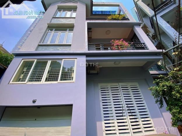 HOÀNG CẦU. PHÂN LÔ, GARAGE OTO, 3 THOÁNG, NHÀ ĐẸP, GIÁ TỐT