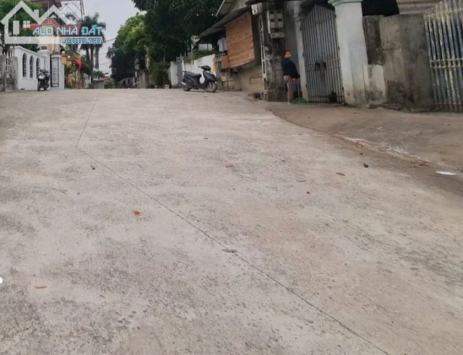 Bán 72m đất kinh doanh thông ô tô tránhi Độ Võng La, đường siêu rộng, giá 4.76 tỷ Đông Anh