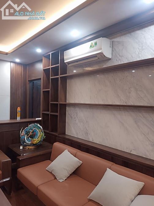 Bán nhà 9 tầng thang máy, vỉa hè rộng giá yêu thương mặt đường cấu giấy, hà nội. - 1