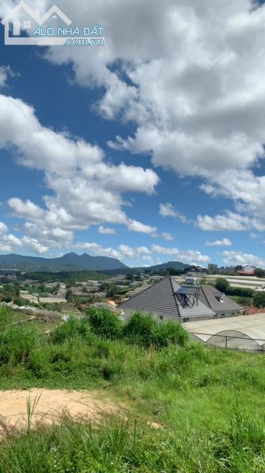 Bán đất nghỉ dưỡng view đẹp đường Nam Hồ