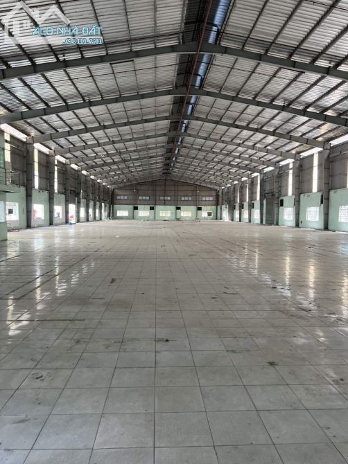 Cho thuê kho xưởng 3000m2 KCN Tân Đức, Đức Hòa, Tỉnh Long An - 1