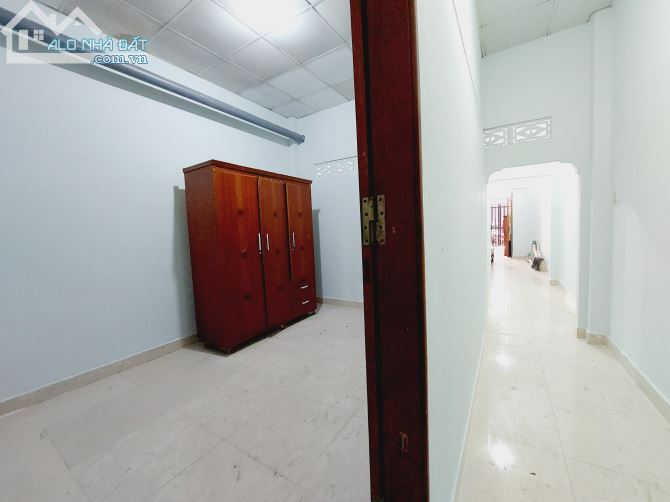 Bán nhà cấp 4, khu cư xá công an, gần đường Nguyễn Ái Quốc. 4,2x23. Giá 4,8 tỷ, - 2