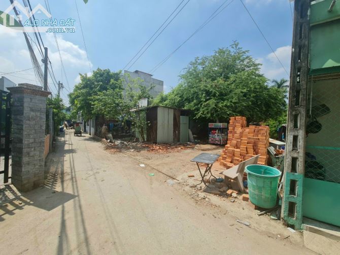 Bán đất cù lao Hiệp Hòa,Biên Hòa. 8,2x22m. Sr tc.Đường ôtô. Giá chỉ 3tỷ 6