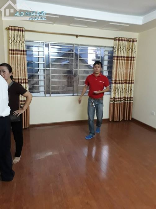 Bán nhà mới xây ở Linh Đàm, Hoàng Liệt, Hoàng Mai, Hà Nội. DT45m2, 3,7 tỷ
