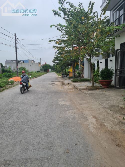 Bán đất ở chung cư Lương Quán Nam Sơn 97,5 m2 ,3,25 tỷ - 1