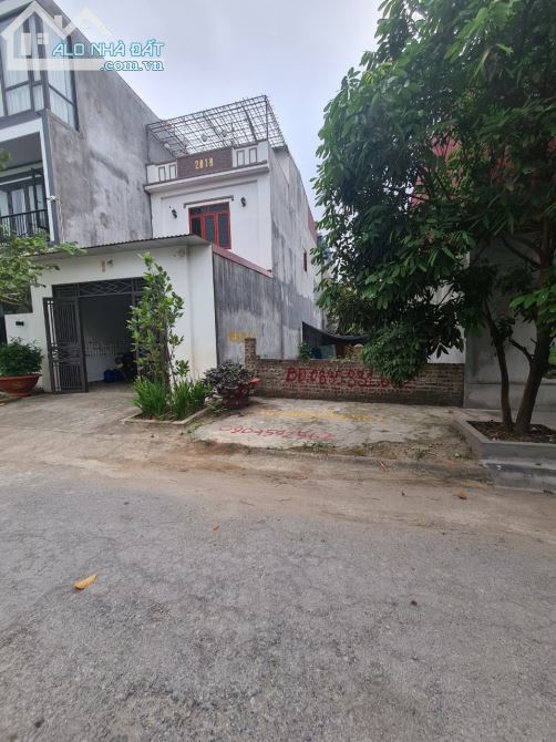 Bán đất ở chung cư Lương Quán Nam Sơn 97,5 m2 ,3,25 tỷ - 2