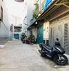 Nhà 1 xẹt Nguyễn Duy Dương, Quận 10, 4 tầng, 51m2, 6 tỷ hơn