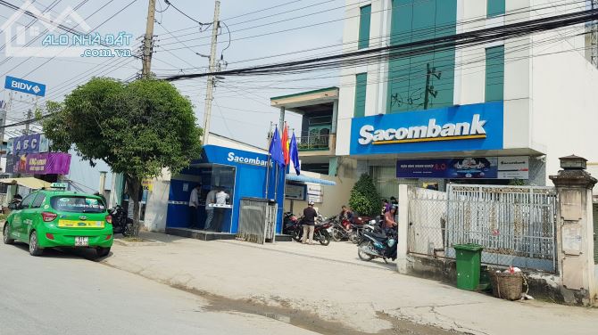 bán đất 10x30m nhánh đường Chợ Chiều, Đức Hòa Đông, Đức Hòa, Long An giá 2.5 tỷ - 4