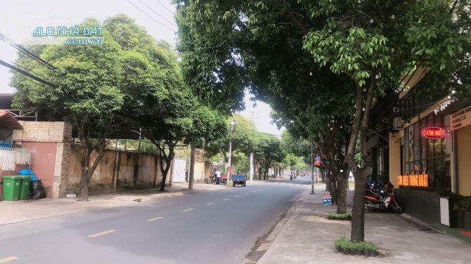 bán đất HXH đường Thông Nhất, Phường Bình Thọ DT: 4,8 x 13 = 63m2 . Gía: 7.6 tỷ - 2