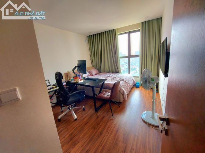 HOT !! Cho thuê căn hộ Golden Palm Lê Văn Lương 2 ngủ full đồ giá RẺ ! - 2