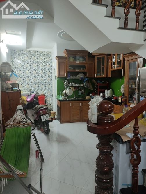Nhà 5 tầng hiện đại,hẻm xe hơi Nguyễn Duy Cung,P.12,GV:giá chỉ 5.99 tỷ - 4
