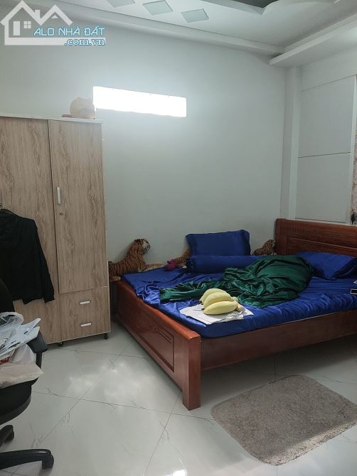Nhà 5 tầng hiện đại,hẻm xe hơi Nguyễn Duy Cung,P.12,GV:giá chỉ 5.99 tỷ - 5