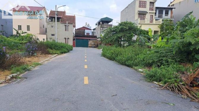 Đồng Xuyên, Đặng Xá 91m Đất mt 5.1m 3.98 tỷ/phân lô, vỉa hè, xe buýt
