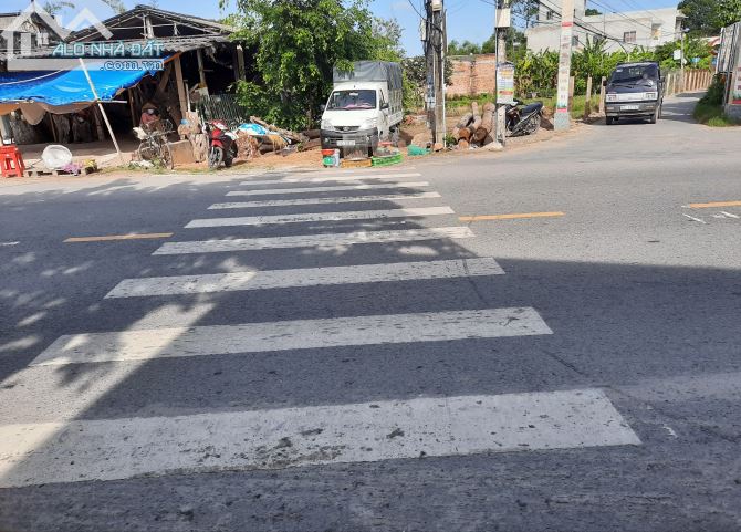 2000m² đất 2 mặt tiền Tỉnh lộ 866 gần QL1A