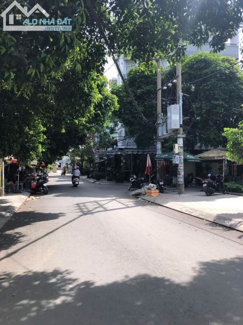 Bán nhà 2 tầng  48m2 Dương Quảng Hàm Gò Vấp hẻm rộng 4ty - 1