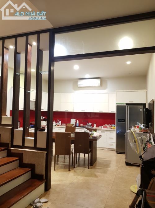 Bán gấp nhà Phố QUAN HOA 50m2 x 4T x MT 4,5m- LÔ GÓC, Ô TÔ 7 chỗ giá 15,9 tỷ - 1
