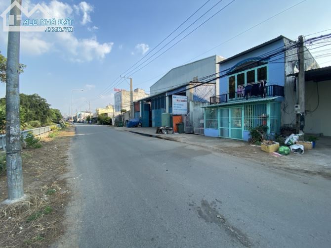 Đất MT vĩnh phú 42, thuận an, BD. 320m2