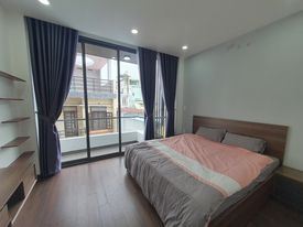 Bán nhà mặt tiền đường Nam Hòa, 135m2, 6 tầng, giá 17.5 tỷ