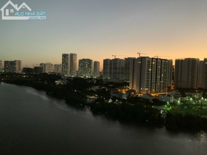 Cho thuê căn hộ cao cấp Riverpark lầu cao view sông, DT 140m2, giá 30 tr/tháng nhà đẹp. - 2