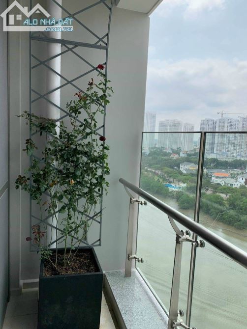 Cho thuê căn hộ cao cấp Riverpark lầu cao view sông, DT 140m2, giá 30 tr/tháng nhà đẹp. - 4