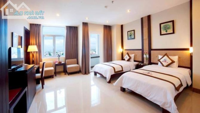 BÁN GẤP NHÀ MP CỬA BẮC,CHÂU LONG.DT:160M2,NHÀ XÂY 8 TẦNG THANG MÁY.CHO THUÊ ĐƯỢC 8000USD/T - 2