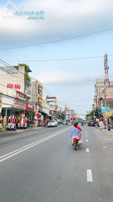 bán cặp mặt tiền D1 đầu tư vi tri siêu víp kdc Việt Sing thành phố Thuận An liên hệ ngay - 2