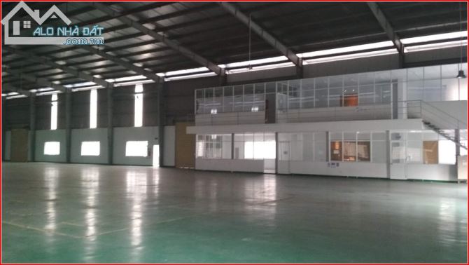 Cho thuê xưởng 3200m2 trong khuôn viên 5000m2 KCN Tân Đức, Long An