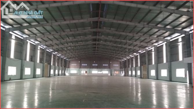 Cho thuê xưởng 3200m2 trong khuôn viên 5000m2 KCN Tân Đức, Long An - 1