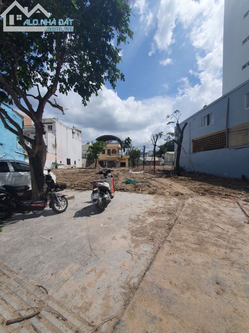 Bán 2345m2 giá 140 tỷ MT Hà Huy Giáp MT 23m ngang sâu 93m làm TTTM - 5