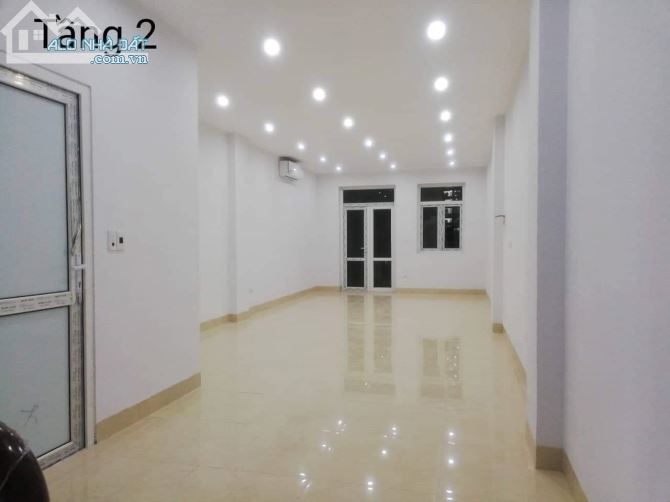 Cho thuê nhà liền kề GELEXIA 885 TAM TRINH kinh doanh đỉnh
