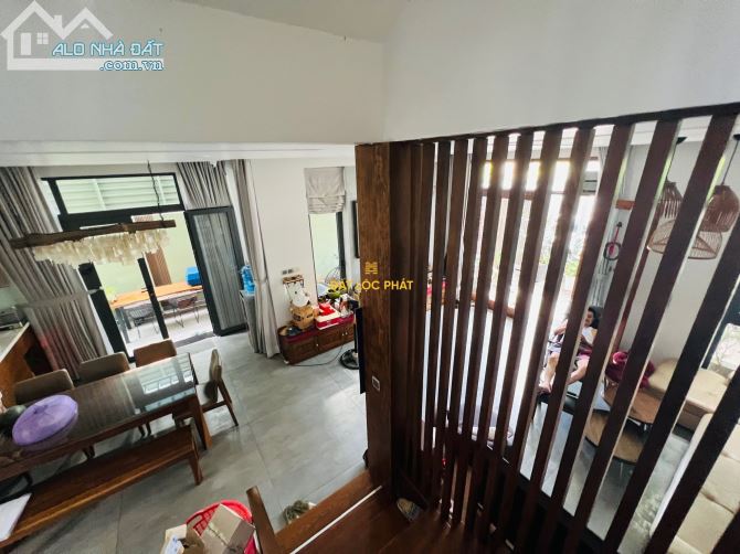 HÀNG NGỘP CẦN HẠ GIÁ BÁN GẤP BIỆT THỰ SONG LẬP - ĐÔNG NAM - 9x17- full nt -SHR - 21TY - 5
