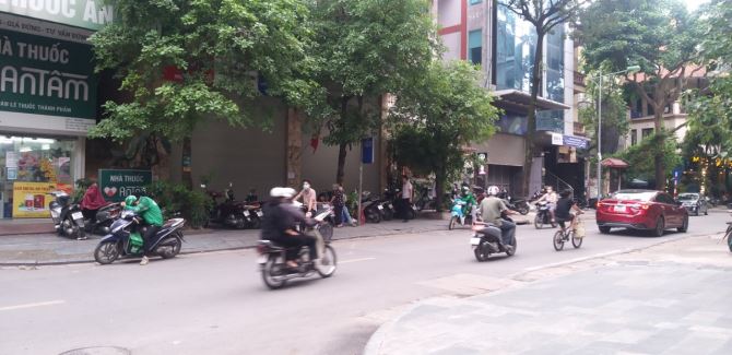 MẶT PHỐ VÕ VĂN DŨNG DT75m2 THANG MÁY + VỈA HÈ, KD SẦM UẤT
