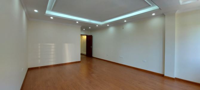 Bán Nhà Phú Diễn DT 85m2 9 Tầng MT 6m Giá 16.8 tỷ Ô Tô Tránh Vỉa Hè Thang Máy Kinh Doanh - 1