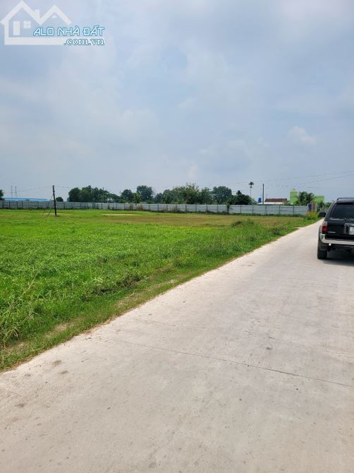 bán đất 26x70m (dt 1.800m2) đường bê tông, xã Đức Hòa Thượng, Đức Hòa, Long An giá 6.25 tỷ - 3