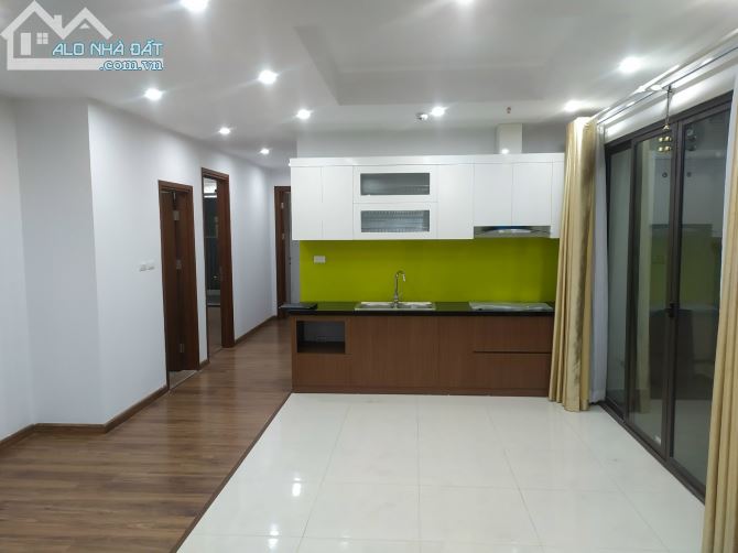(Nổi bật) cho thuê căn hộ 3 phòng ngủ dự án Việt Đức Complex