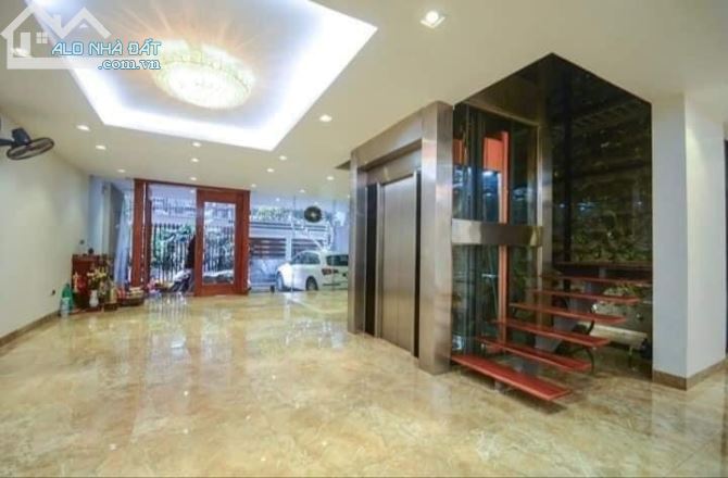 Biệt thự quận Ba Đình: 170m2, 5 tầng, mt: 9m, 45 tỷ, Láng Hạ, Ba Đình, Hà Nội.