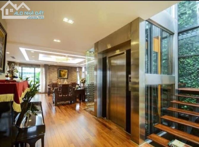 Biệt thự quận Ba Đình: 170m2, 5 tầng, mt: 9m, 45 tỷ, Láng Hạ, Ba Đình, Hà Nội. - 1