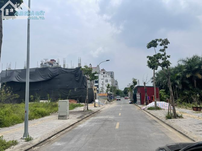 Bán đất kinh doanh đấu giá Vườn Đào khu đô thị mới Bắc Sông Thiếp Đông Anh - 4