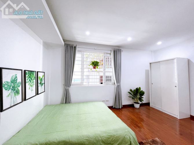 Bán nhà phố Nguyễn Hoàng, Từ Liêm, Dt 45.5m* 5T, 8 phòng KK, chỉ 8.xx tỷ Dòng tiền 40tr/th