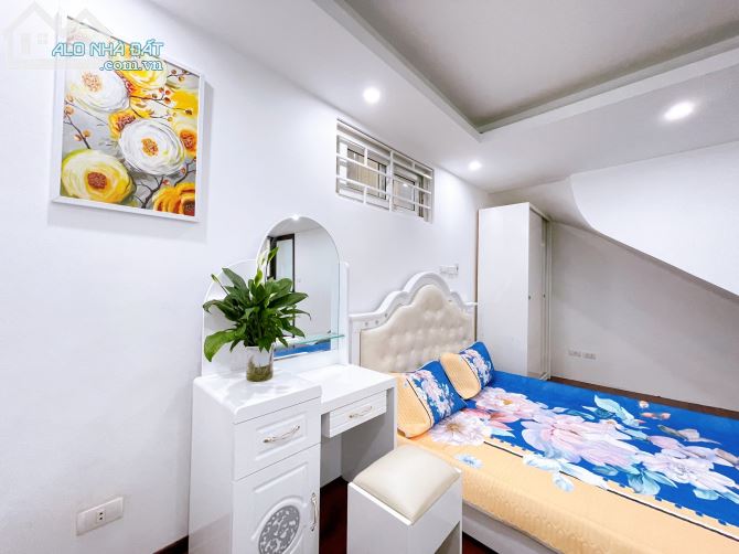 Bán nhà phố Nguyễn Hoàng, Từ Liêm, Dt 45.5m* 5T, 8 phòng KK, chỉ 8.xx tỷ Dòng tiền 40tr/th - 1