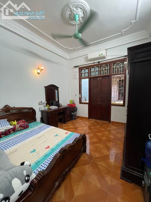 bán siêu phẩm Ô TÔ ĐỖ CỬA  nguyễn ngọc nại  thanh xuân 57m2 X 5Tầng giá 9,5 tỷ . - 4