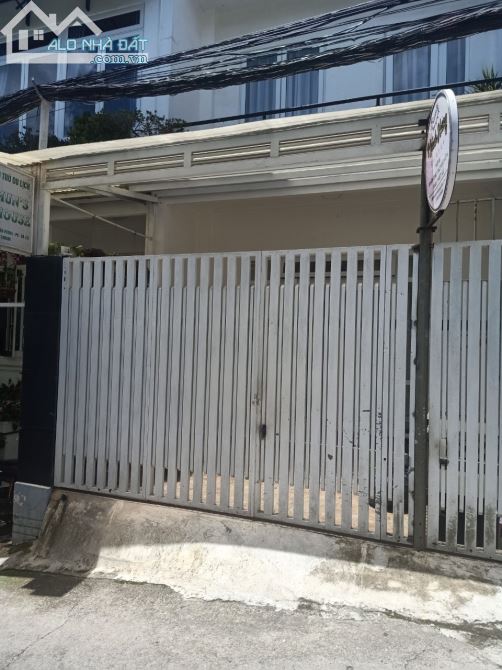 Cần bán gấp nhà liên kế HXH đường Phù Đổng Thiên, P8, TP, Đà Lạt