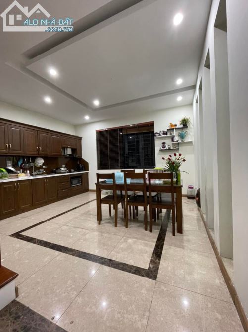 Bán nhà mặt phố Trần Đại Nghĩa cạnh trường KTQD, 30m2, 4 tầng, mặt tiền 4,5m, Giá 16,5 tỷ - 1