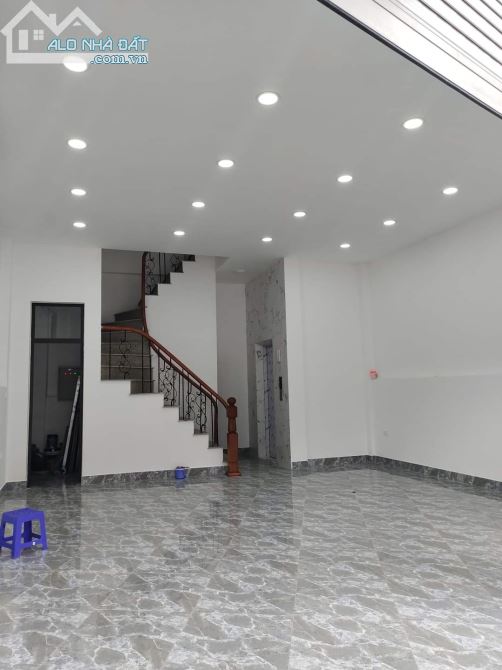 MỚI TOANH 6 TẦNG- THANG MÁY- KINH DOANH -Ô TÔ - 1