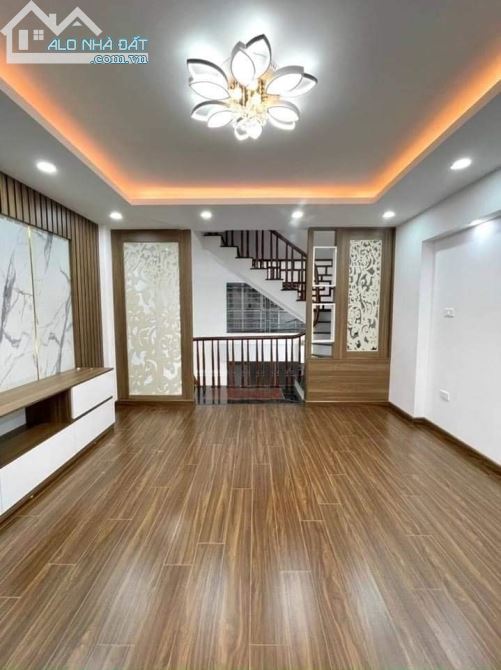 Bán nhà 4 tầng 1 tum diện tích 43m2 mặt tiền 4m, cách Đh Thủy Lợi 100m, Giá 6,2 tỷ