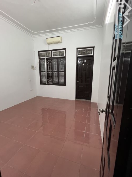 Cho thuê nhà đồng me 65m2 4 tầng 4 phòng ngủ 17tr - 3