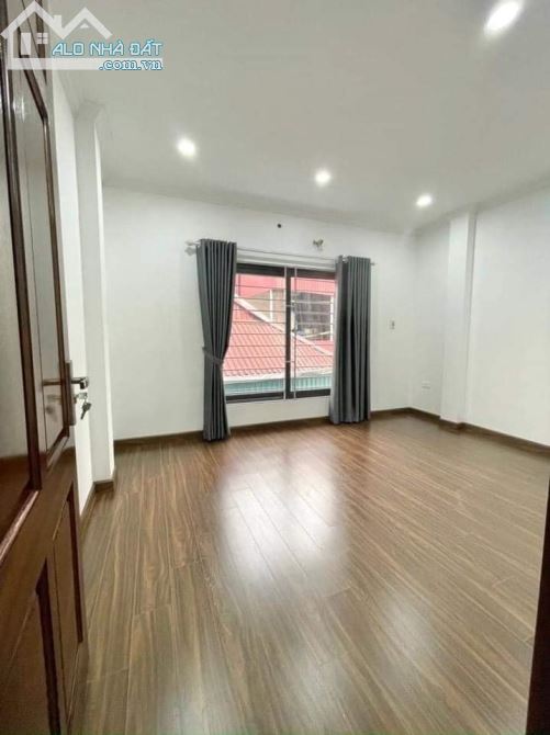 Bán nhà 4 tầng 1 tum diện tích 43m2 mặt tiền 4m, cách Đh Thủy Lợi 100m, Giá 6,2 tỷ - 3